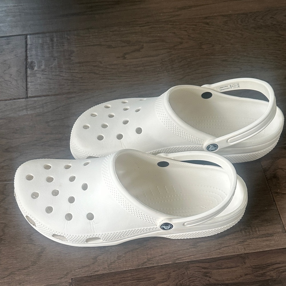 CROCS Men’s Classic White